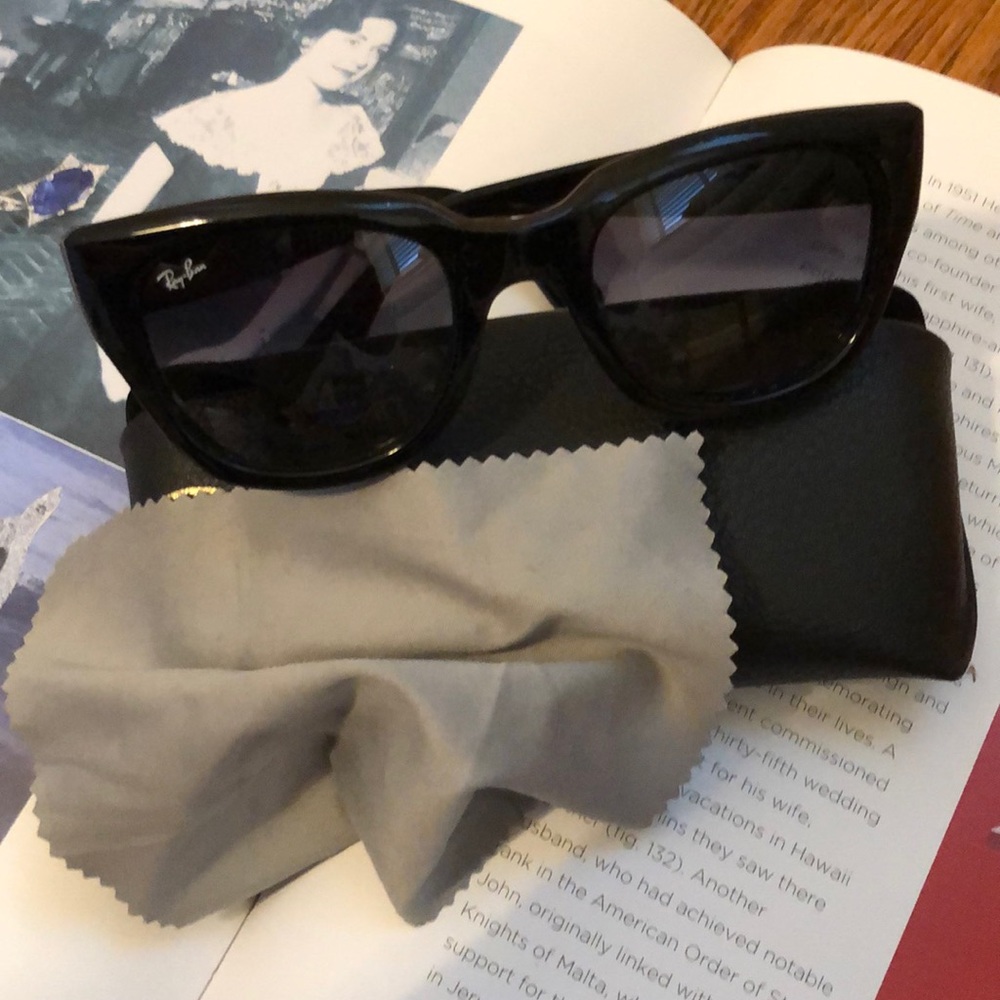 Ray-Ban Wayfarer RB 4178 black